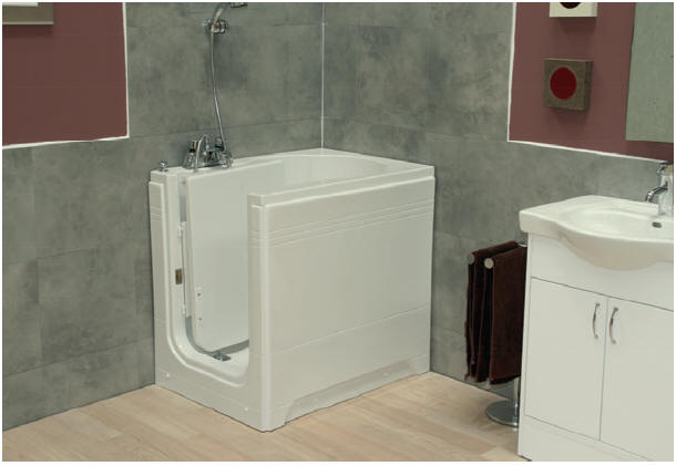 MAESTRO walk in bath. The compact walk in bath with an inward opening door at the front.