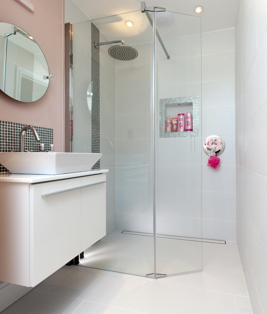 Ideas and images to help you design your wet room shower 20