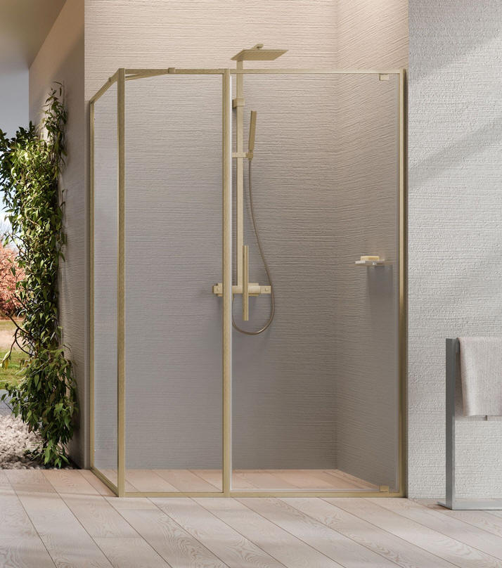 Novellini RIGA G+F inline. A pivot shower door with a fixed inline panel.